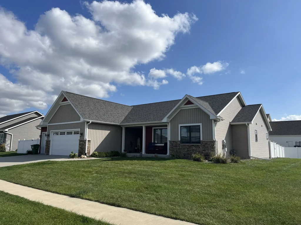 residential roofing-heartland roofing-des moines