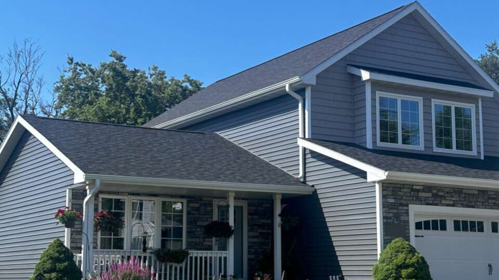 An after photo of a home with ProVia HeartTech siding in Nightfall in Des Moines, Iowa.